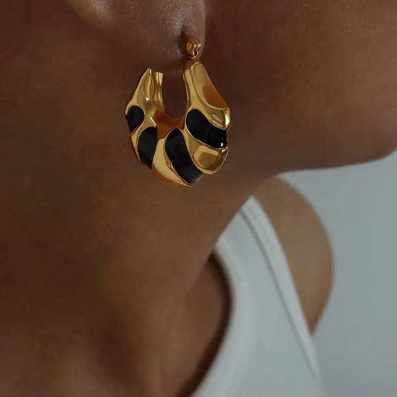 18K Gold Plated Chunky Hoop Earrings*Enamel Earrings*Vintage Earrings*ML - Picture 6 of 7